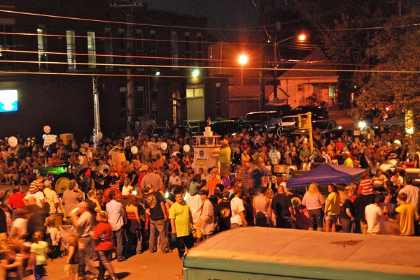 Crowded street during Fall Festival